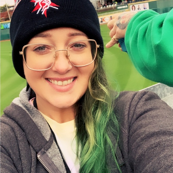 Meet your Posher, Jessica - Picture 13 of 16